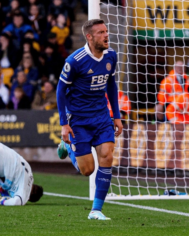  莱斯特城逼平水晶宫，蒂勒曼斯手术刀直塞助狐狸城艰难拿分  